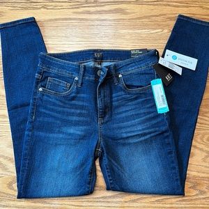 Ladies KUT from the Kloth Brand Jeans